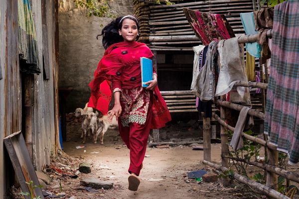 মাগো, আমি আসছি… - Header Image