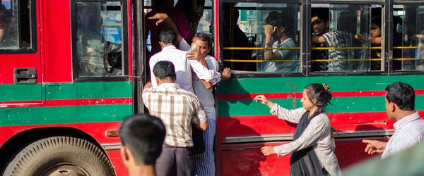 সড়কপথঃ মৃত্যুর নেমপ্লেট - Header Image