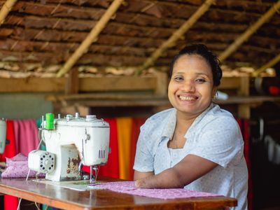 “Everything is possible if you are passionate”: Zin expands her business in Myanmar - Header Image