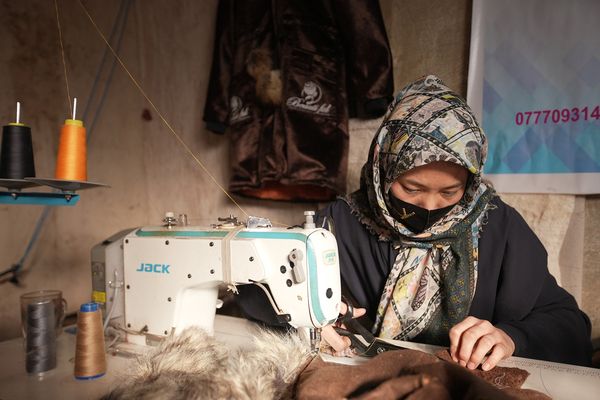 Stitching hope in Afghanistan: Zainab’s journey - Header Image