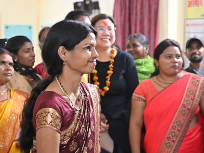 SJY Participant Meets Philippines Delegation in Bihar, India