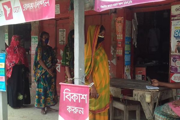 Distributing relief in a pandemic: Lessons learned about digital cash transfers during COVID-19 - Header Image