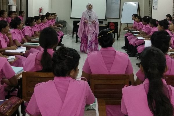 International Midwives Day 2018: Midwives leading the way with quality care - Header Image