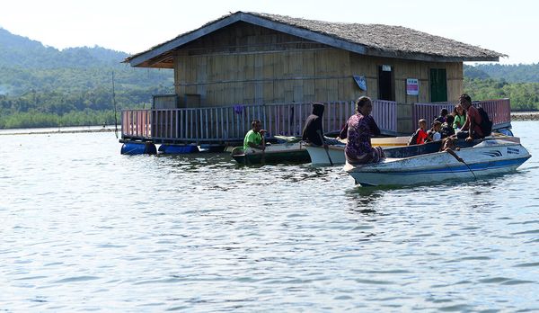 পানিপথের স্কুল - Header Image