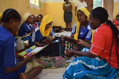 An image of girls in a youth empowerment program, ELA.