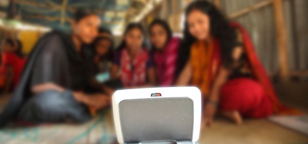 Living, learning, inspiring - Header Image