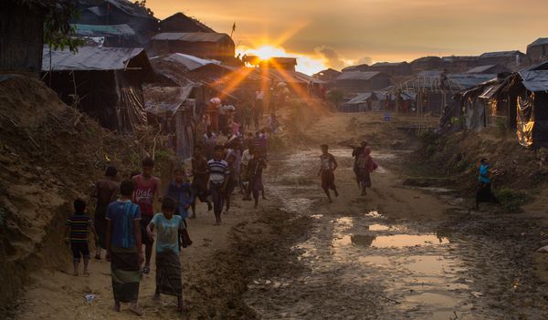 Managing rumours in the Rohingya camps - Header Image