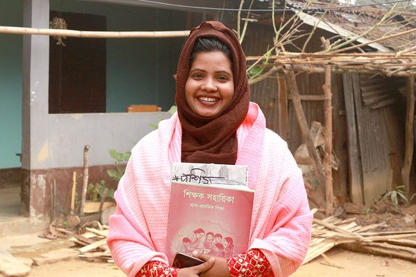 করোনাকালে রেডিও পল্লীকণ্ঠ: সহায়তা আর নির্ভরতায় পাশে আছে - Header Image