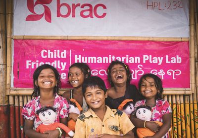 Photo 4_Rohingya children in front of a Humanitarian Play Lab in Cox_s Bazar Rohingya camp