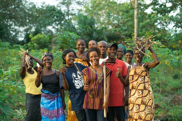 Veronica in the farm with together with other group members
