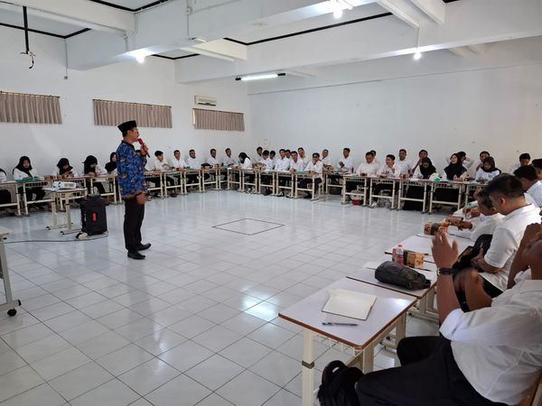 Coaches being onboarded in Indonesia for Graduation Programme