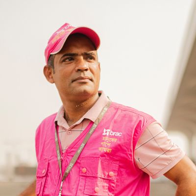 BRAC Bangladesh | Al-Amin Noyon, Manager at BRAC’s Migration Welfare Center.