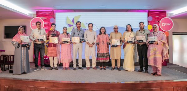 ‘স্যার ফজলে হাসান আবেদ মূল্যবোধ পুরস্কার ২০২৪’ যারা পেলেন - Header Image