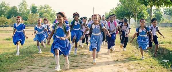 হ্যাঁ, আপনাকেই বলছি! - Header Image