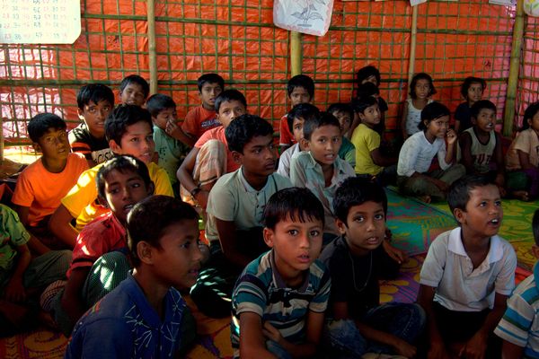 Finding friendship in the face of a crisis - Header Image