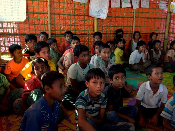 Finding friendship in the face of a crisis - Header Image