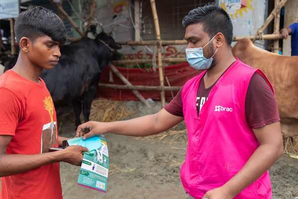 No alternative to community resilience against COVID-19: In conversation with Suzanne Mueller, Head of Cooperation/Deputy Head of Mission, Embassy of Switzerland in Bangladesh - Header Image
