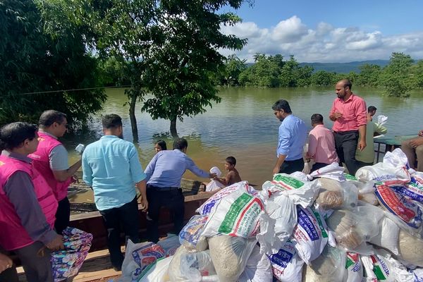 BDT 17 crore allocated to stands beside those affected by floodFeatured - Header Image