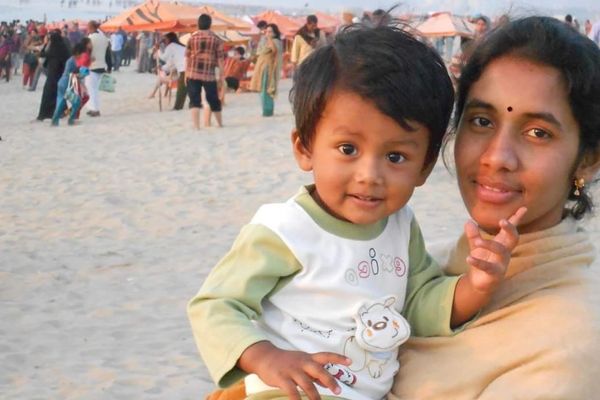 শীলার জন্য - Header Image