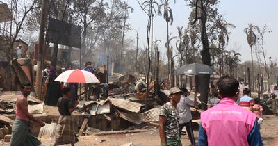 BRAC stands by the victims of Rohingya camp fire in Cox's BazarFeatured - Header Image