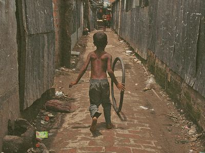 Heat poverty: Field notes from a slum during the hottest year on record - Header Image