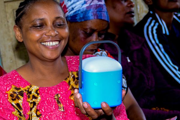 Let there be light – How the WE SOLVE project is bringing light and opportunity to rural Tanzania - Header Image