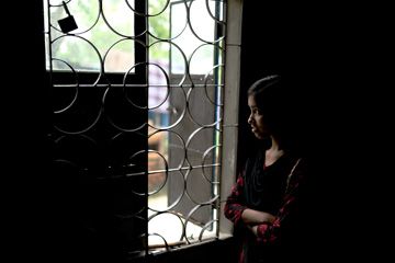 95pc people suffer losses in income