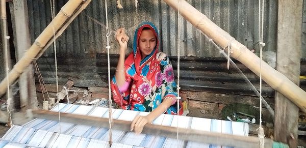 খটখটি তাঁতের লুঙ্গি - Header Image