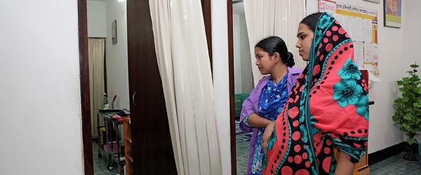 Manoshi: Ensuring maternal care in a pandemic - Header Image