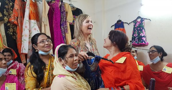 Jhorna Fabrics: Fit for a queen - Header Image