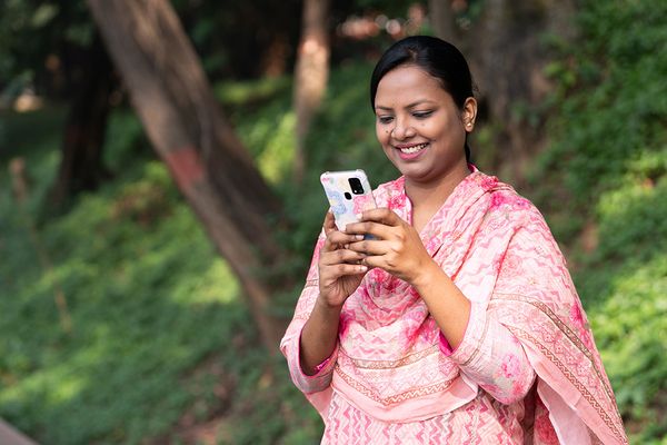 হাতের মুঠোয় স্বস্তি! - Header Image