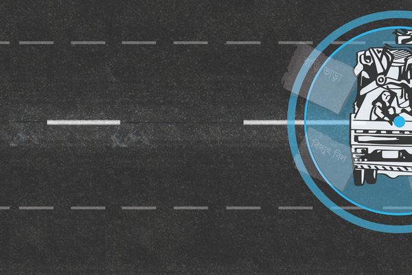 মধ্যবিত্তের টানাপোড়েন - Header Image