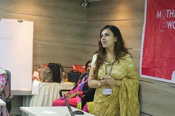 একজন চিকিৎসক, উন্নয়নকর্মী এবং মা - Header Image