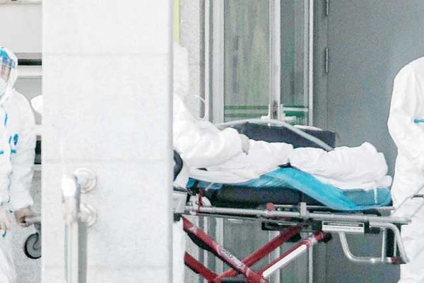 এটা আসলে একান্তই নিজের লড়াই - Header Image