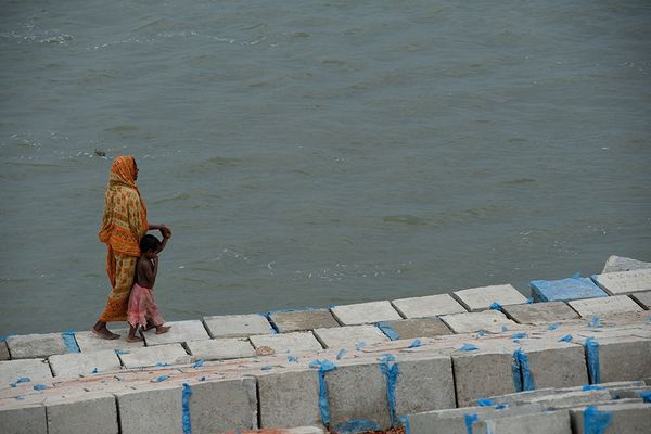 29 spots in high risk of riverbank erosion - Header Image