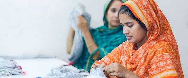 A new survey sheds light on non-member RMG factories - Header Image