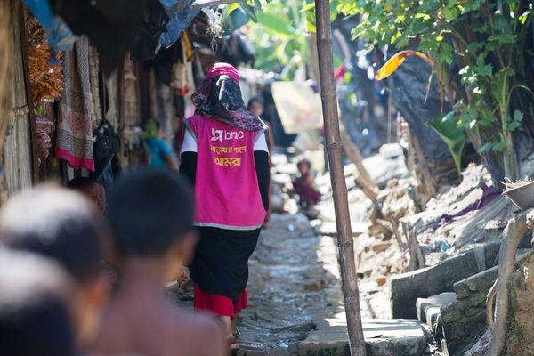 Women humanitarian aid workers saving lives in the frontline - Header Image