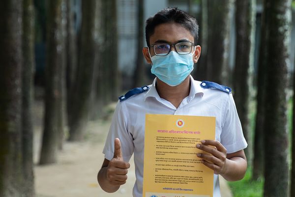 করোনার যুগে কি স্কুল শিক্ষার্থীরা হতে পারে পরিবর্তনের প্রতিনিধি? - Header Image