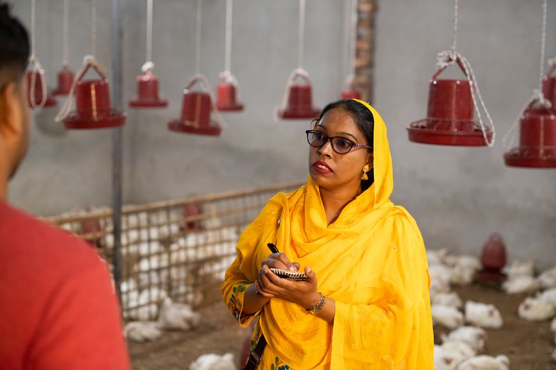 Shahana Akter during one of her field visits. © BRAC