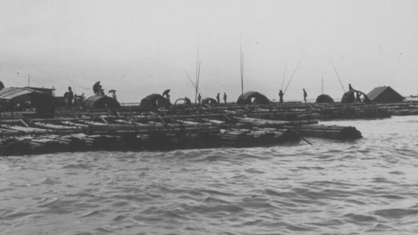 স্বর্ণোজ্জ্বল প্রহরের স্মৃতি: মোয়াজ্জেম হাসানের প্রতি শ্রদ্ধার্ঘ - Header Image