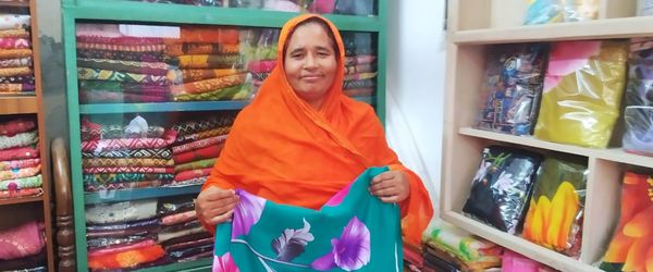 স্বপ্নের ফেরিওয়ালা - Header Image