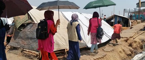 ‘Sisters of peace’: The women supporting mental health in Bangladesh’s Rohingya camps - Header Image