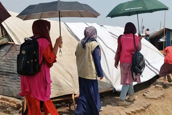 ‘Sisters of peace’: The women supporting mental health in Bangladesh’s Rohingya camps - Header Image