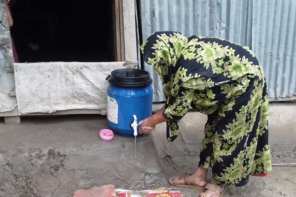 How do we get more people to wash hands? - Header Image
