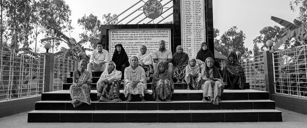 সোহাগপুর বিধবাপল্লির বীরাঙ্গনা ও শহীদ জায়াদের বিস্মৃত ইতিহাস - Header Image