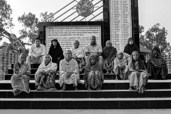 সোহাগপুর বিধবাপল্লির বীরাঙ্গনা ও শহীদ জায়াদের বিস্মৃত ইতিহাস - Header Image