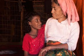Video: United Nations to halve food rations for Rohingya refugees in Bangladesh - Header Image
