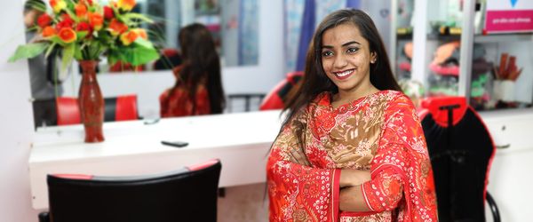 Enabling young entrepreneurs to start off strong - Header Image